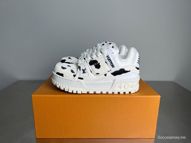 ليف 2025/س 2025/س سنيكرز بشعار توقيعات جلدية - YC