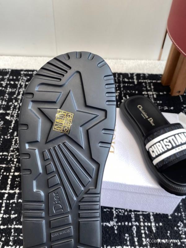 أحدث صنادل ديور لربيع وصيف 2025 لربيع وصيف 2025 ذات نعل رغوي خفيف الوزن - KFY00260