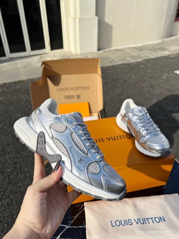 حذاء جري كاجوال من سلسلة أولمبيا من لويس فويتون بنقشة مونوغرام - AS00320