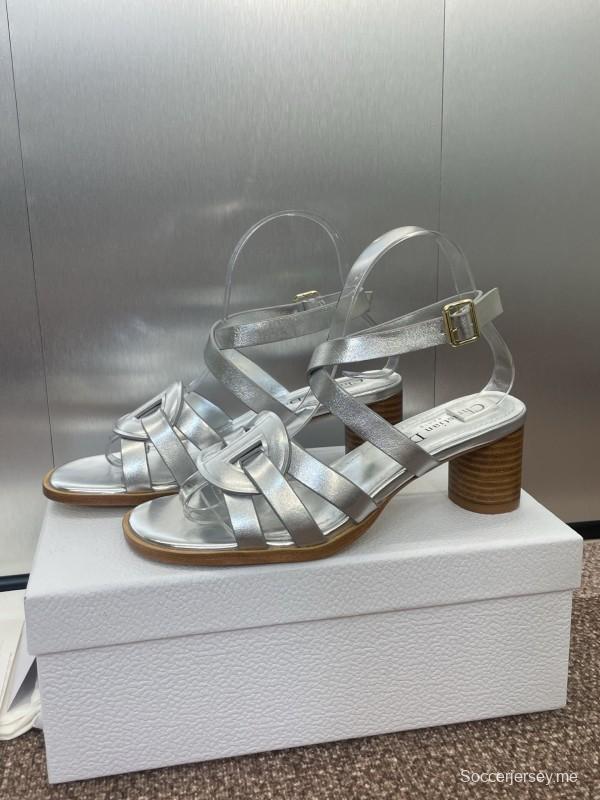 حذاء ديور D-Club D-Club جيلي ملون مجوف بحزام متقاطع ذو كعب متوسط للنساء - KFY00290