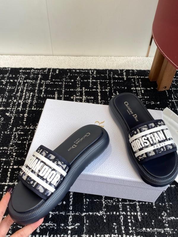 أحدث صنادل ديور لربيع وصيف 2025 لربيع وصيف 2025 ذات نعل رغوي خفيف للغاية - KFY00260