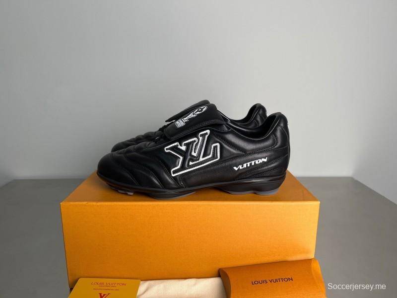 حذاء رياضي لكرة القدم من لويس فويتون فوتبمنت - سلسلة فوتبمنت