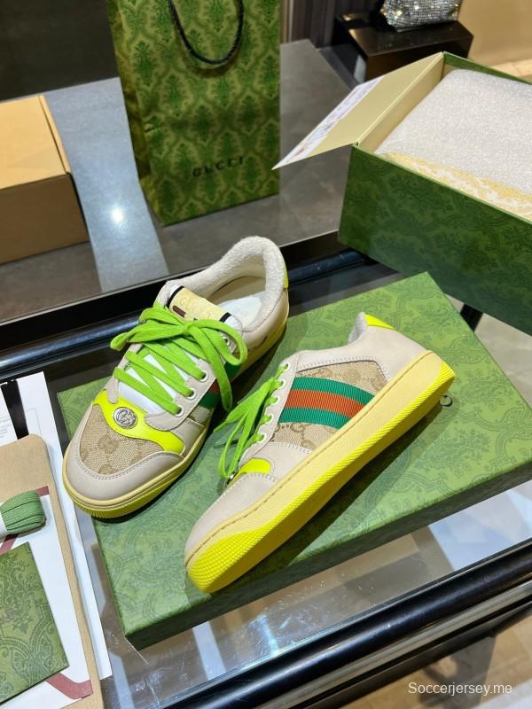 حذاء رياضي من غوتشي بتصميم ريترو 2025 بتصميم ريترو 2025 مع شعار GG المعدني - AS00270