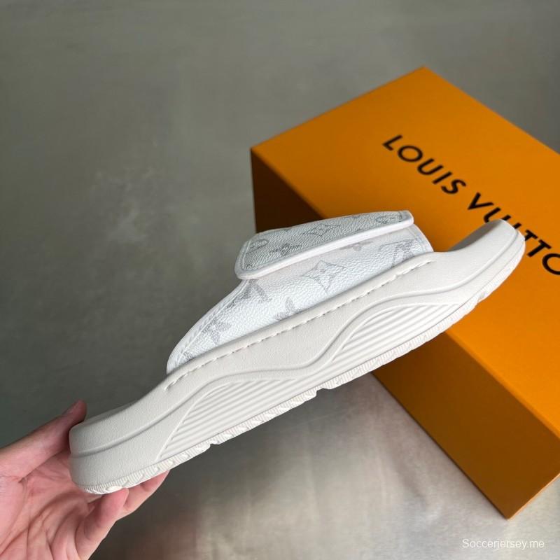 حذاء بغل من لويس فويتون ميامي مع إغلاق بخطاف وحلقة - YC