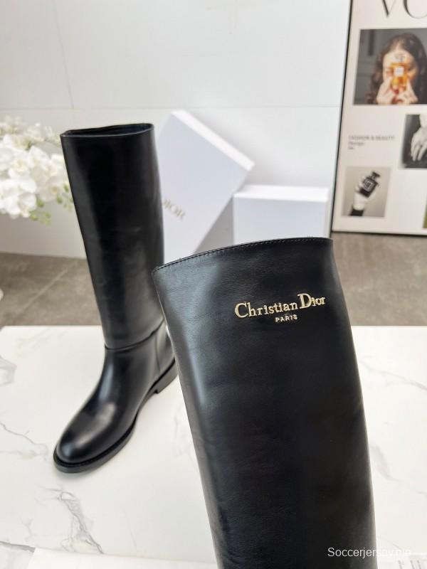 حذاء ديور 2025/SS من ديور 2025/SS من الطراز البريطاني القديم بروغ على طراز الفارس الجديد - LY00460