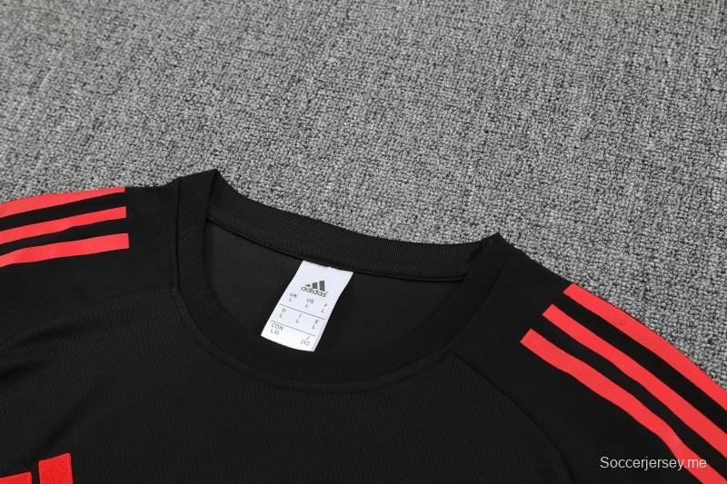 25/26 ليفربول قميص قصير الأكمام أسود + شورت قصير الأكمام