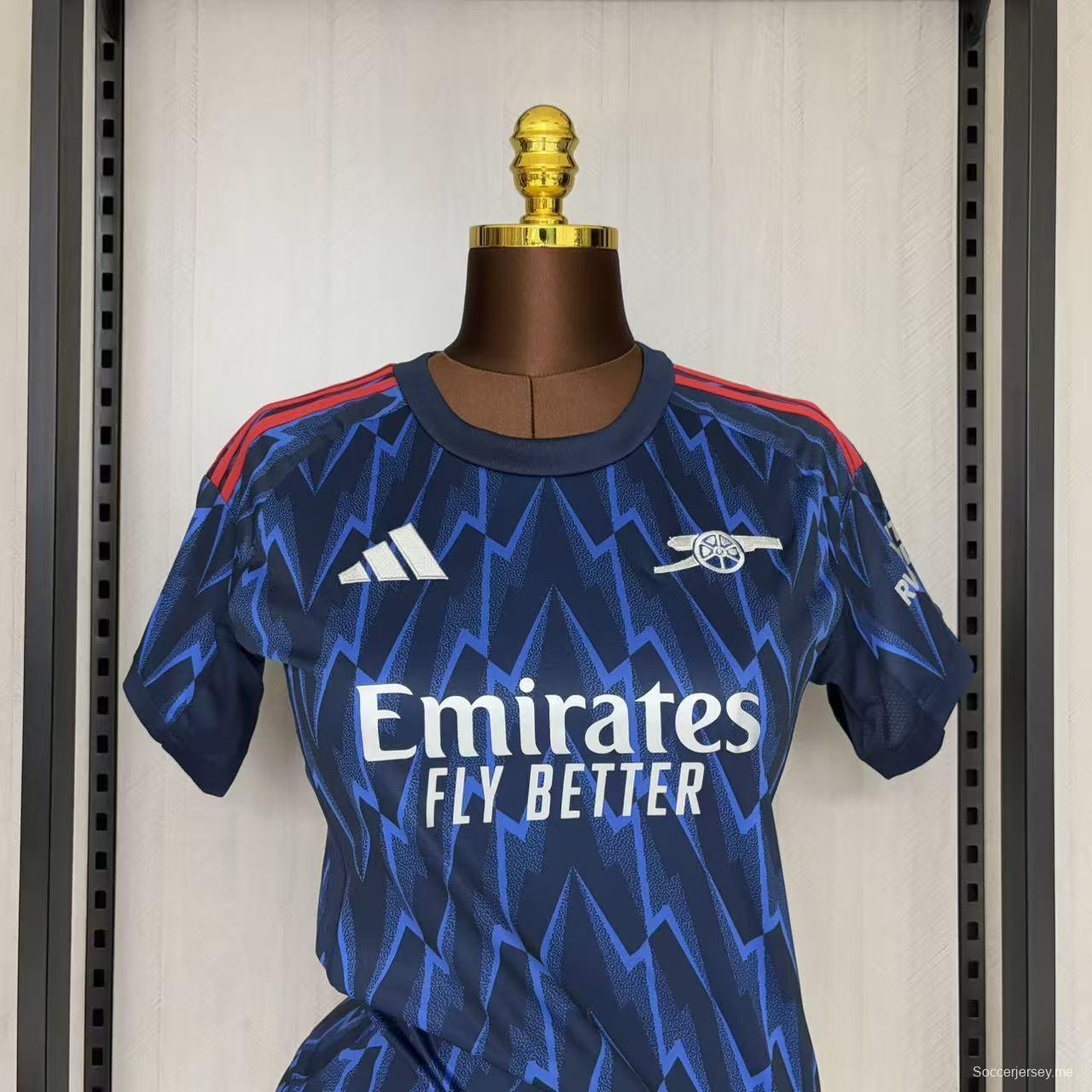 25/26 قميص أرسنال للسيدات خارج الملعب