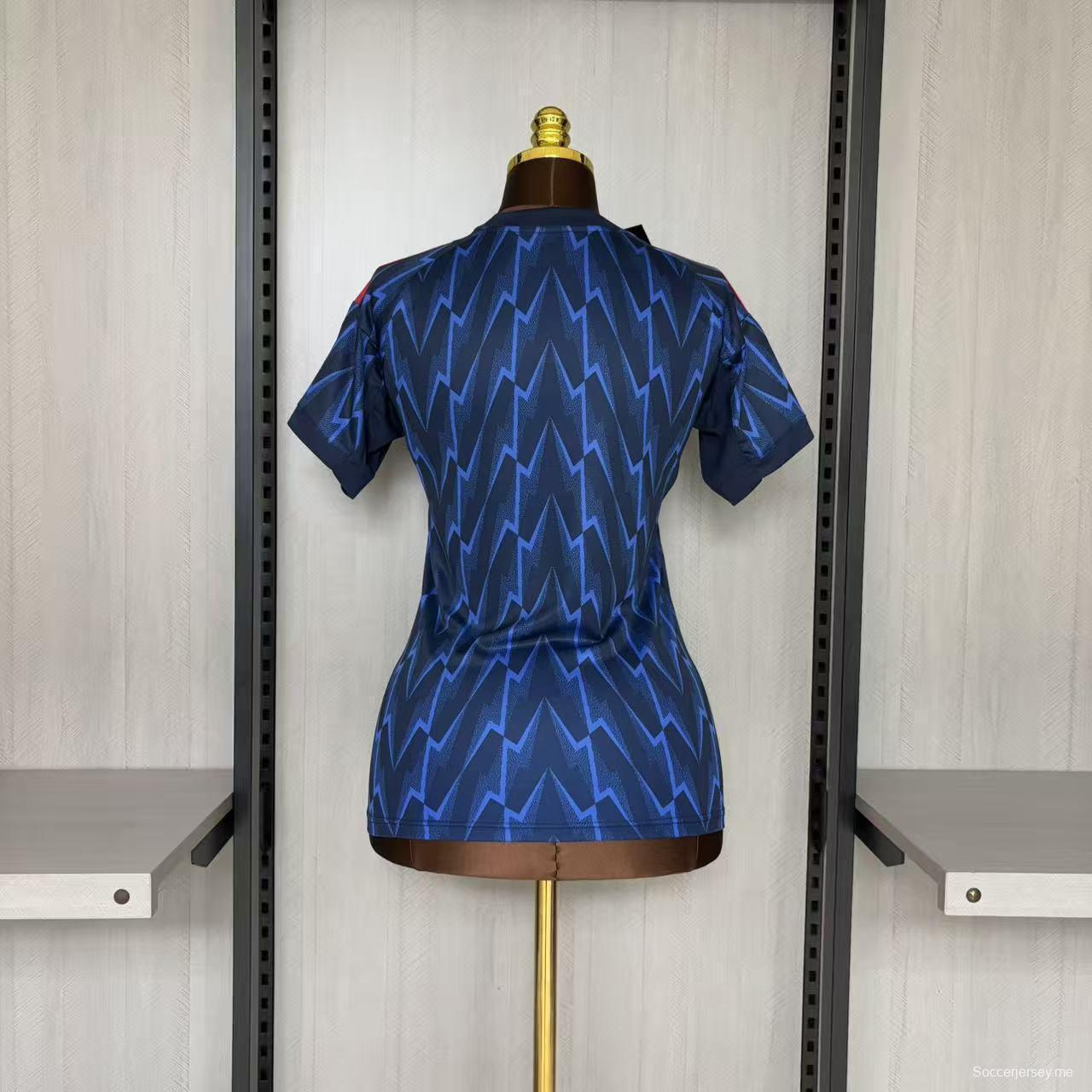 25/26 قميص أرسنال للسيدات خارج الملعب