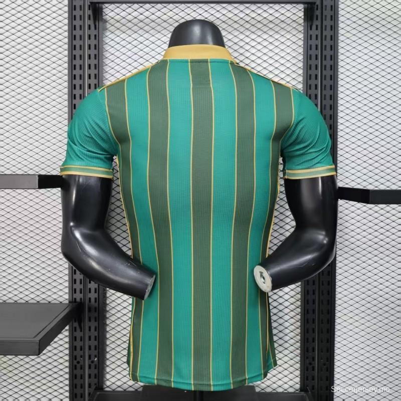 25/26 نسخة اللاعب شبيبة القبائل نسخة شبيبة القبائل القميص ذو الخطوط العمودية الخضراء الصفراء