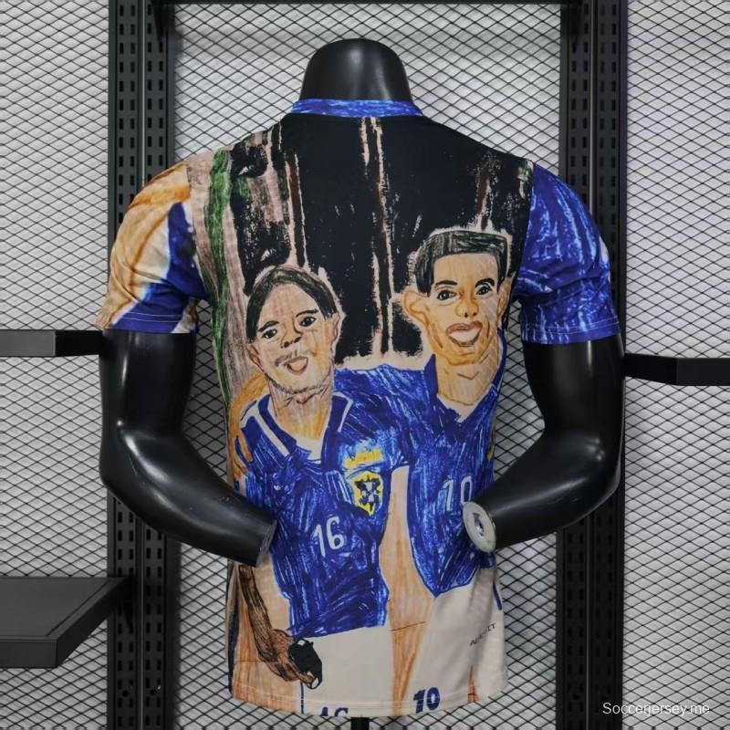 قميص نسخة خاصة من إصدار 2026 للمنتخب البرازيلي (CBF) بتصميم فني مرسوم يدويًا، يظهر عليه كل من رونالدو ورونالدينيو