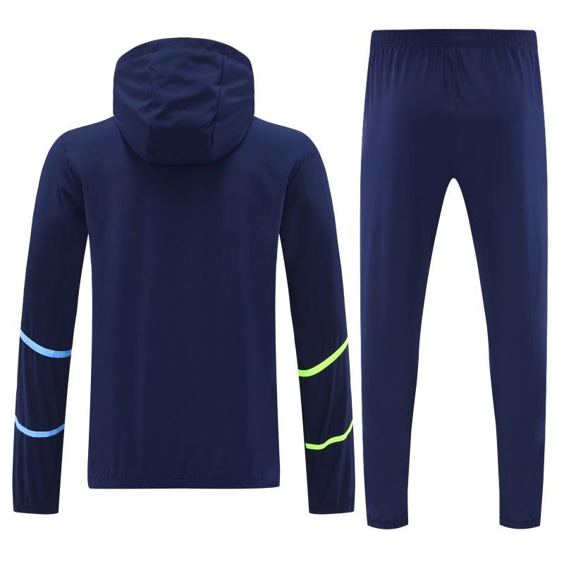 26/27 طقم رياضي من بوما باللون الأزرق الداكن مع سترة بغطاء رأس وسحاب كامل + بنطال طويل