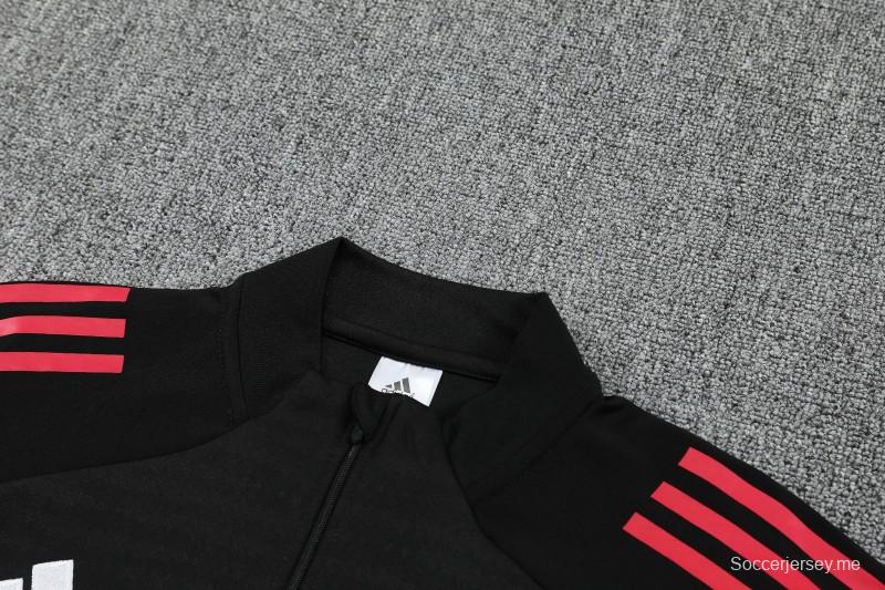 25/26 طقم رياضي من Riverbed باللون الأسود مع سترة بنصف سحاب + بنطال طويل