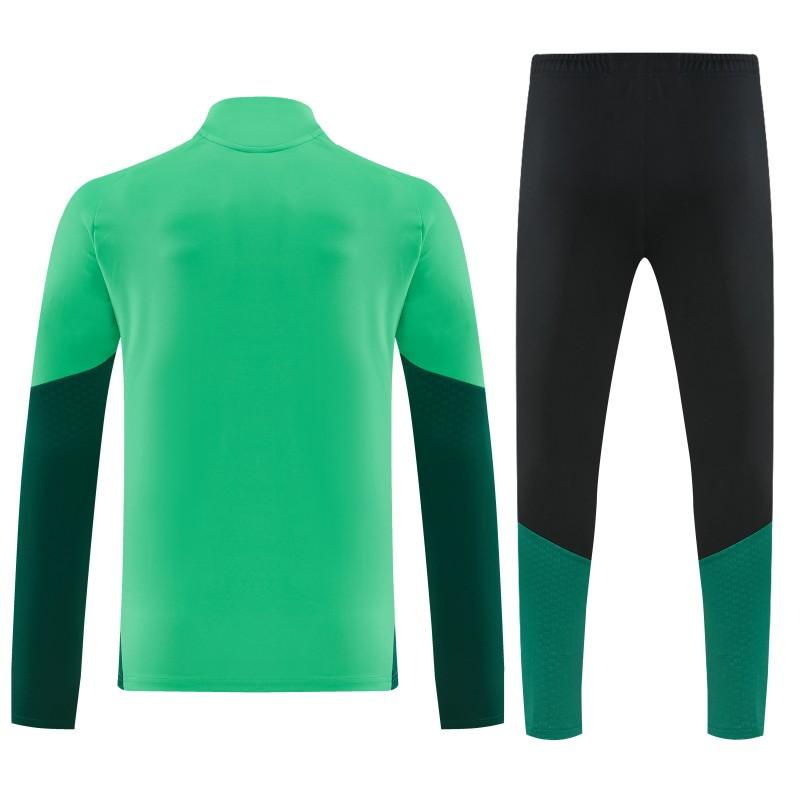 26/27  طقم رياضي مكسيكي أخضر بنصف سحاب + بنطال طويل