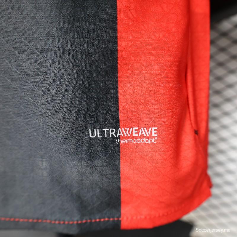 قميص اللاعب الرئيسي لميلان (AC Milan) للموسم 2026/2027 باللونين الأحمر والأسود مع خطوط عمودية