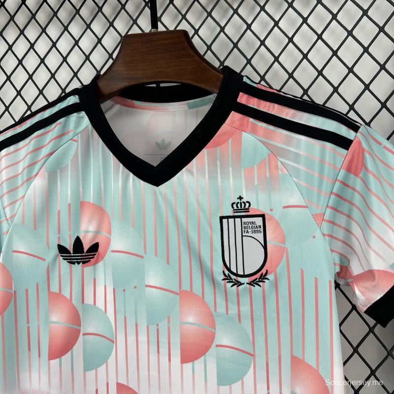 الزي الخارجي لفريق بلجيكا للأطفال في كأس العالم 2026