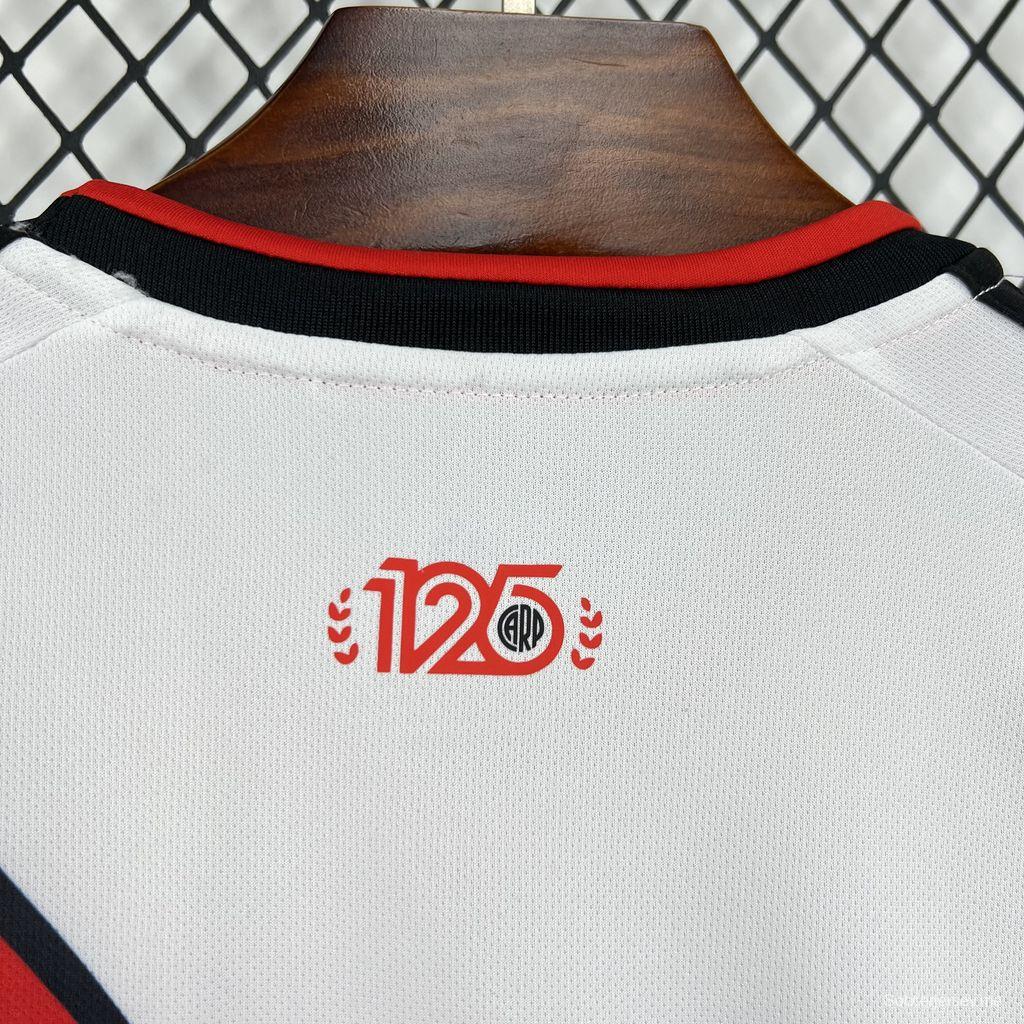 قميص ريفر بليت الرجالي للمباريات على أرضه لموسم 2026/27