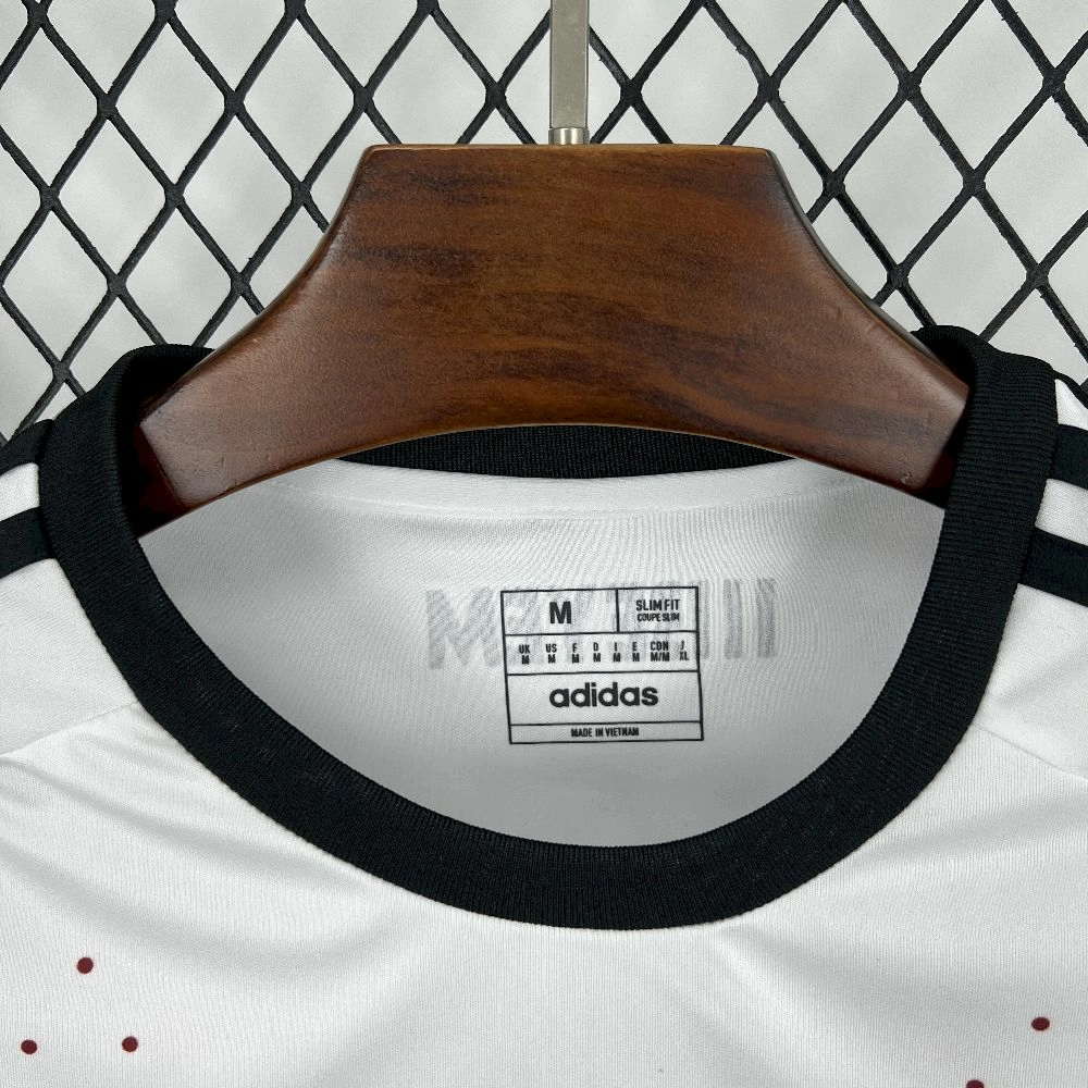 2025/26 2025 قميص ألباسيتي بالومبي المنزلي