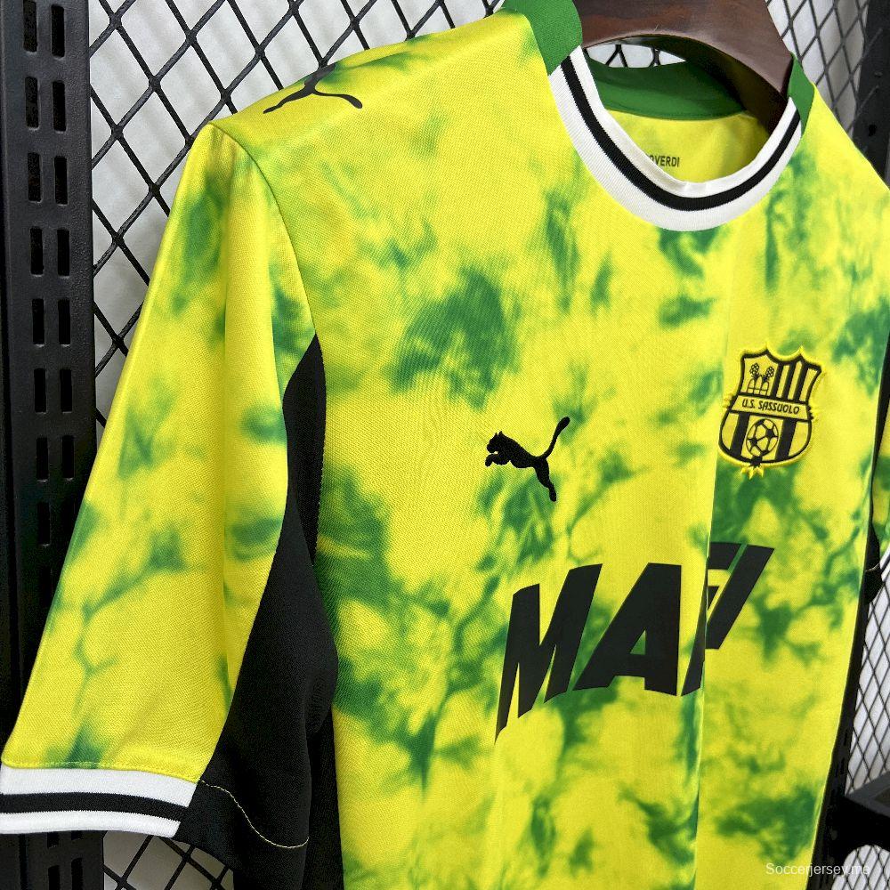 2025/26 قميص ساسولو كالتشيو الثالث للرجال