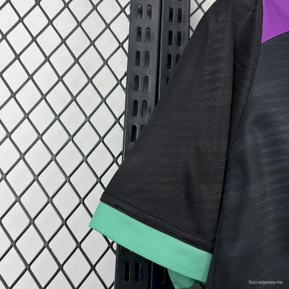 2025/25/26 قميص ملقة للرجال خارج الملعب