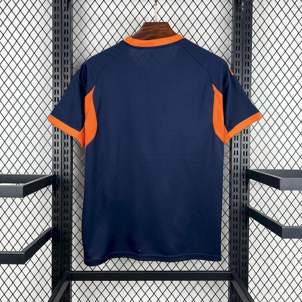 2025/26 قميص اياكس اكس فان جوخ للرجال إصدار الليلة المرصعة بالنجوم