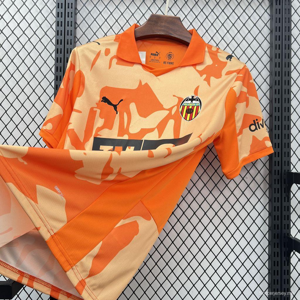 قميص فالنسيا CF الرجالي طراز ريترو لموسم 2025/26