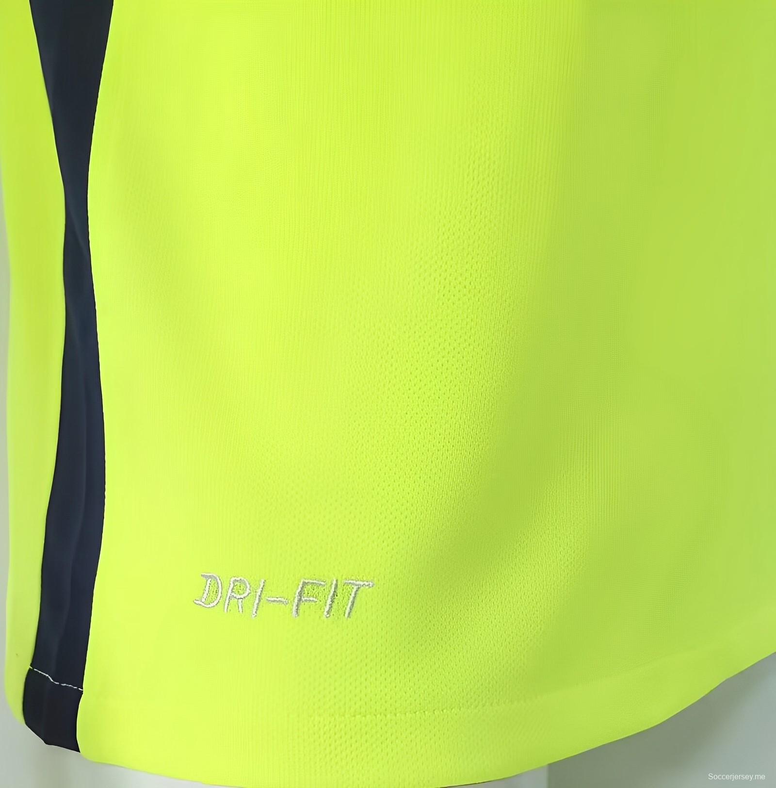 قميص أخضر ريترو 14/15 برشلونة الثالث الثالث
