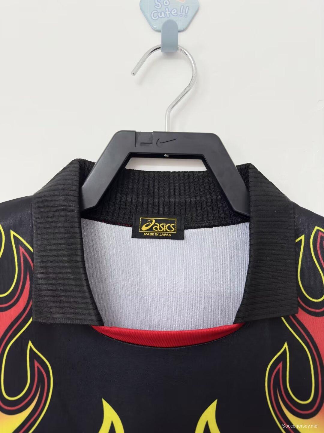 قميص ريترو 1998 حارس مرمى اليابان بأكمام طويلة لهب أحمر اللون
