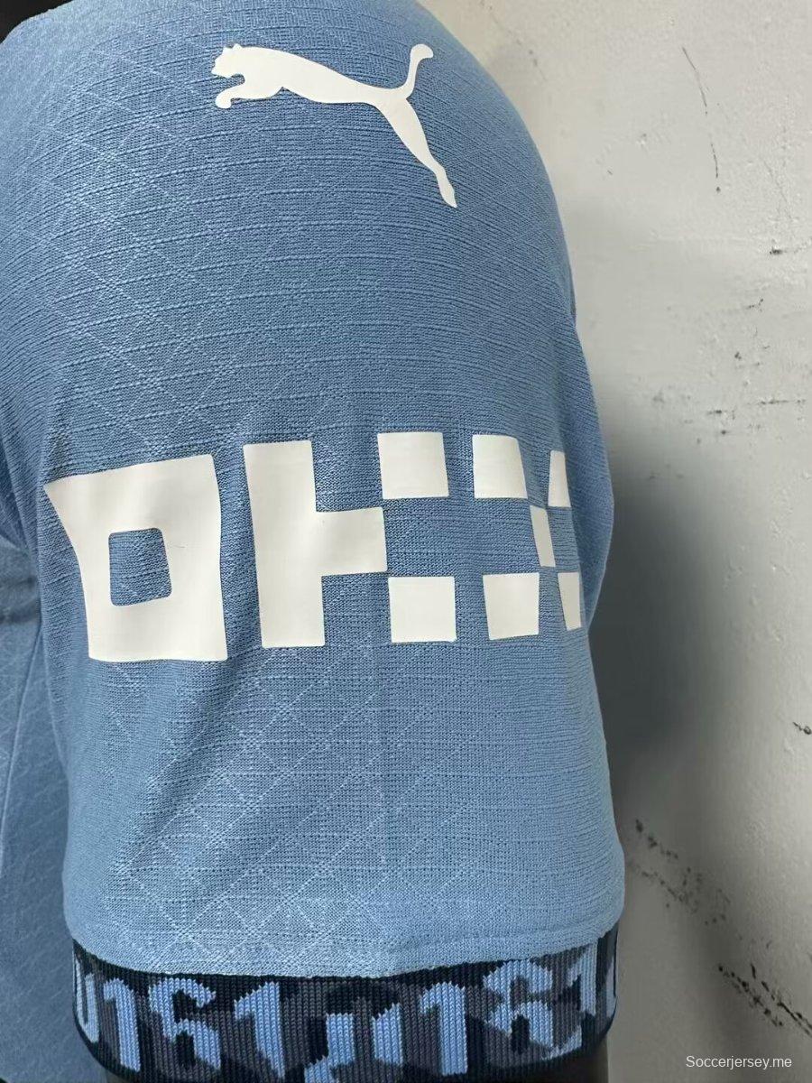 إصدار اللاعب 24/25 القميص الأساسي لمانشستر سيتي 24/25
