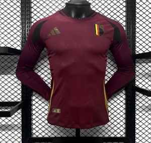 نسخة اللاعب 2024 قميص بأكمام داخلية بلجيكا 2024
