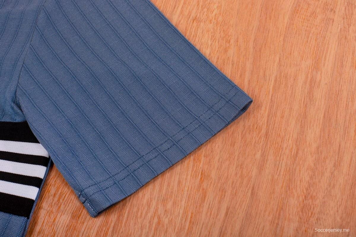 قميص ريترو 95/96 نيوكاسل يونايتد Away رمادي اللون
