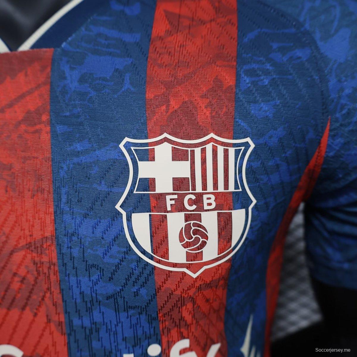 إصدار اللاعب 24/25 قميص برشلونة الخاص باللون الأحمر/الأزرق 24/25
