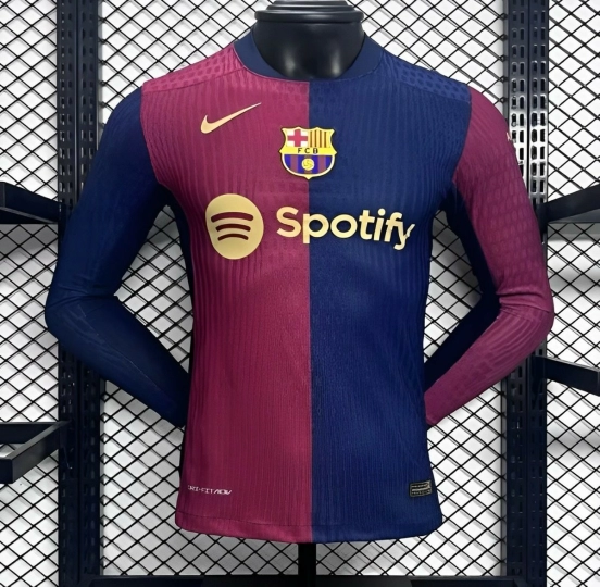 نسخة اللاعب 24/25 قميص بأكمام طويلة الأكمام من برشلونة 24/25
