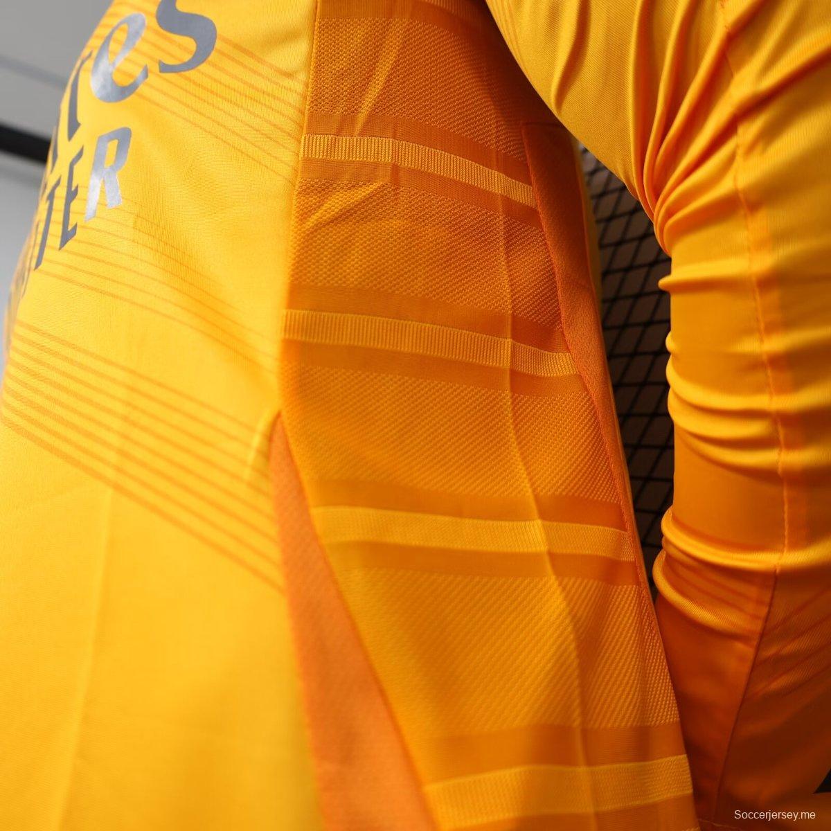 إصدار اللاعب 24/25 قميص بأكمام طويلة أكمام طويلة برتقالي اللون لريال مدريد
