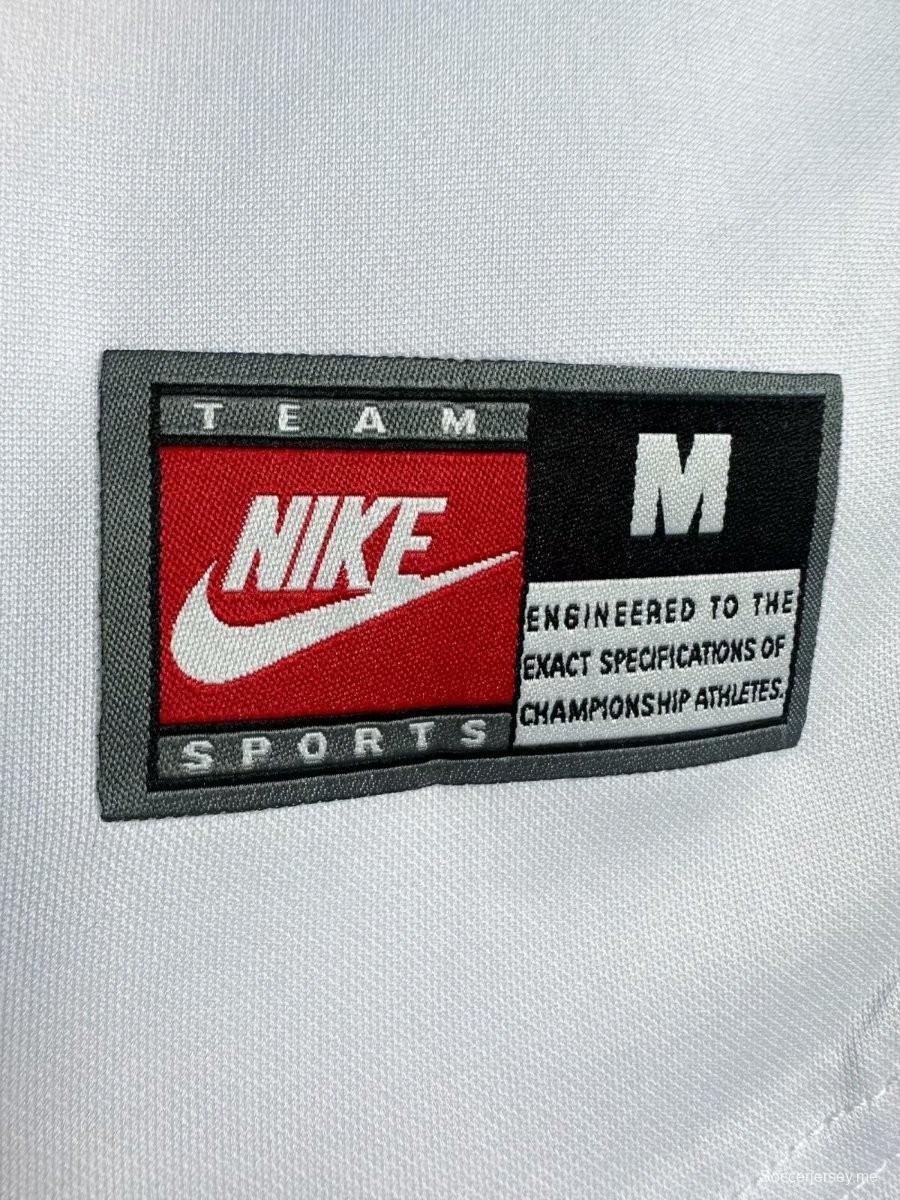 قميص نيجيريا الريترو 1998 خارج نيجيريا