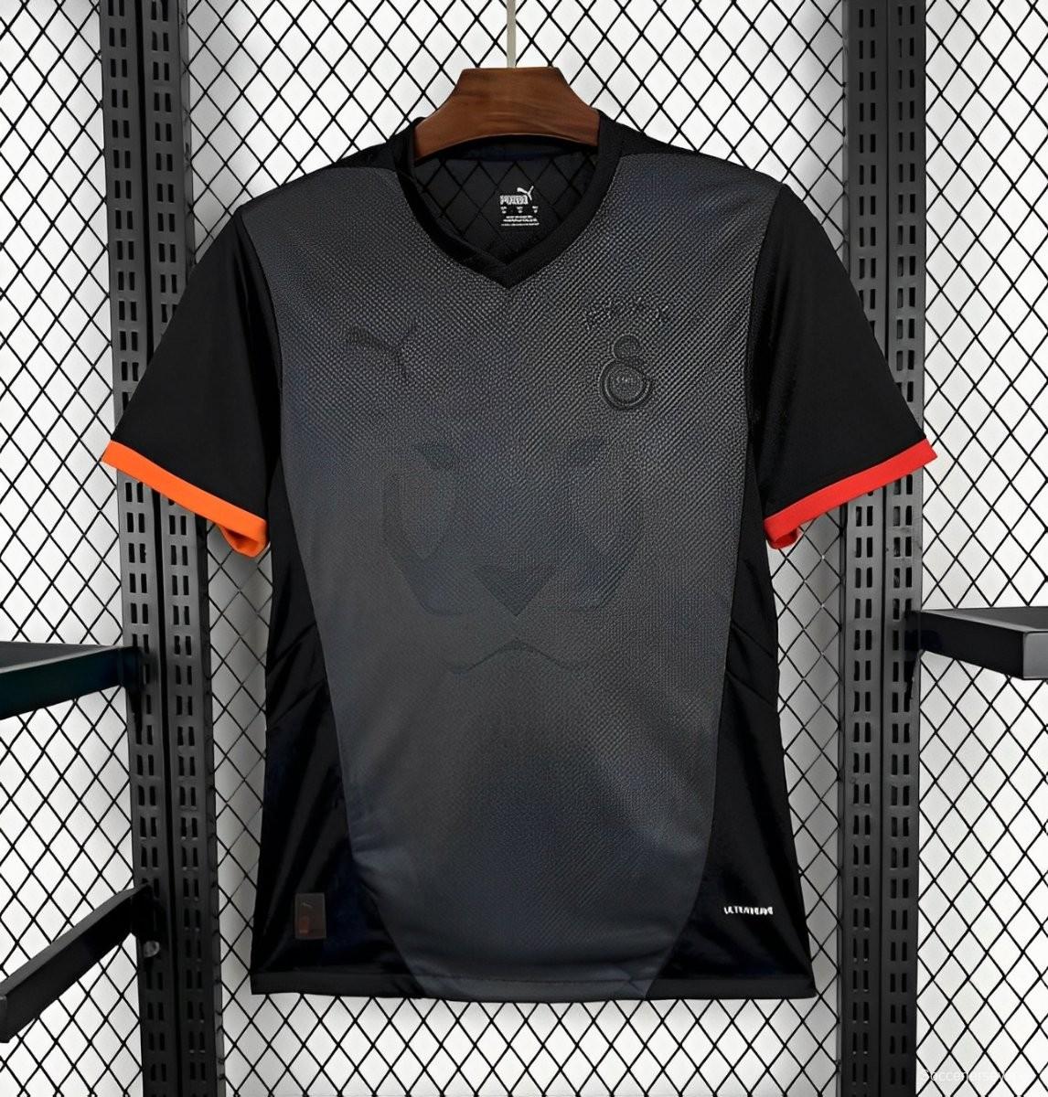 2025/26 قميص جالاتاساراييس أسود إصدار خاص 2025/26