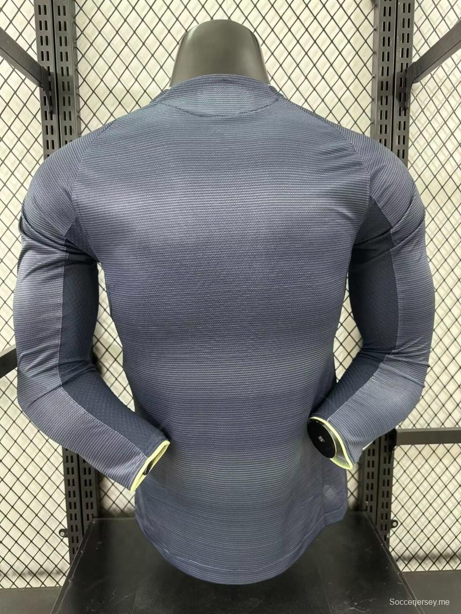 إصدار اللاعب 25/26 قميص بأكمام طويلة الأكمام لريال مدريد خارج الديار