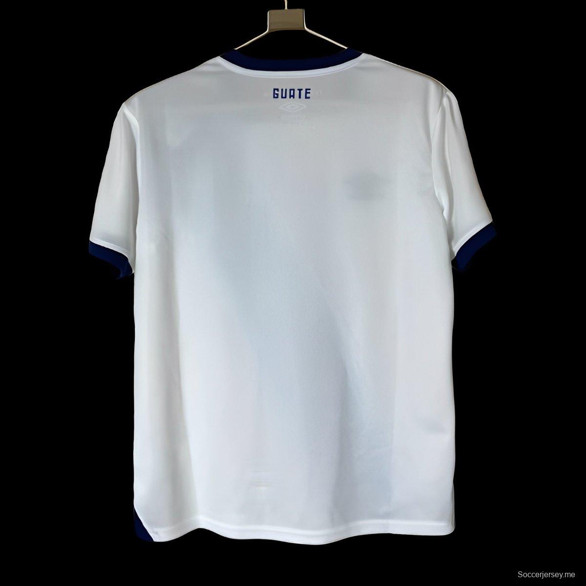 2025 غواتيمالا 2025 قميص أبيض مع قميص مخطط قطري أزرق داكن