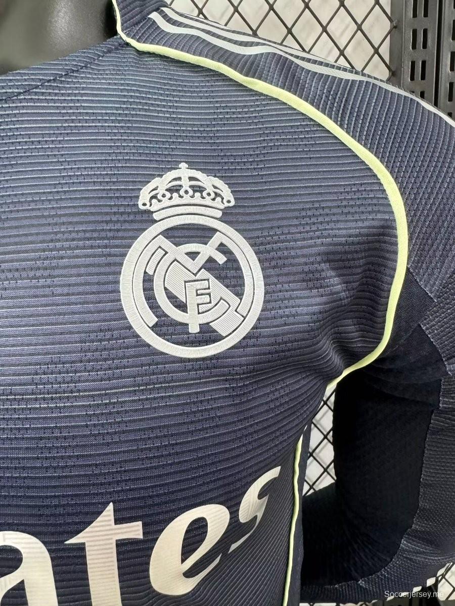 إصدار اللاعب 25/26 قميص بأكمام طويلة الأكمام لريال مدريد خارج الديار