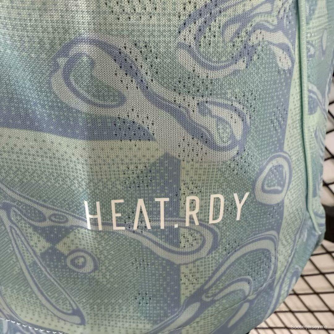 نسخة اللاعب 25/26 قميص يوفنتوس ذهاباً وإياباً أزرق بأكمام طويلة