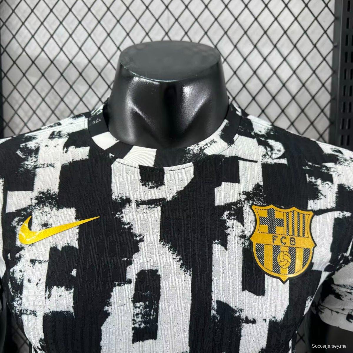 إصدار اللاعب 25/26 قميص برشلونة أبيض بنقشة رسومات تجريدية بيضاء مع قميص برشلونة