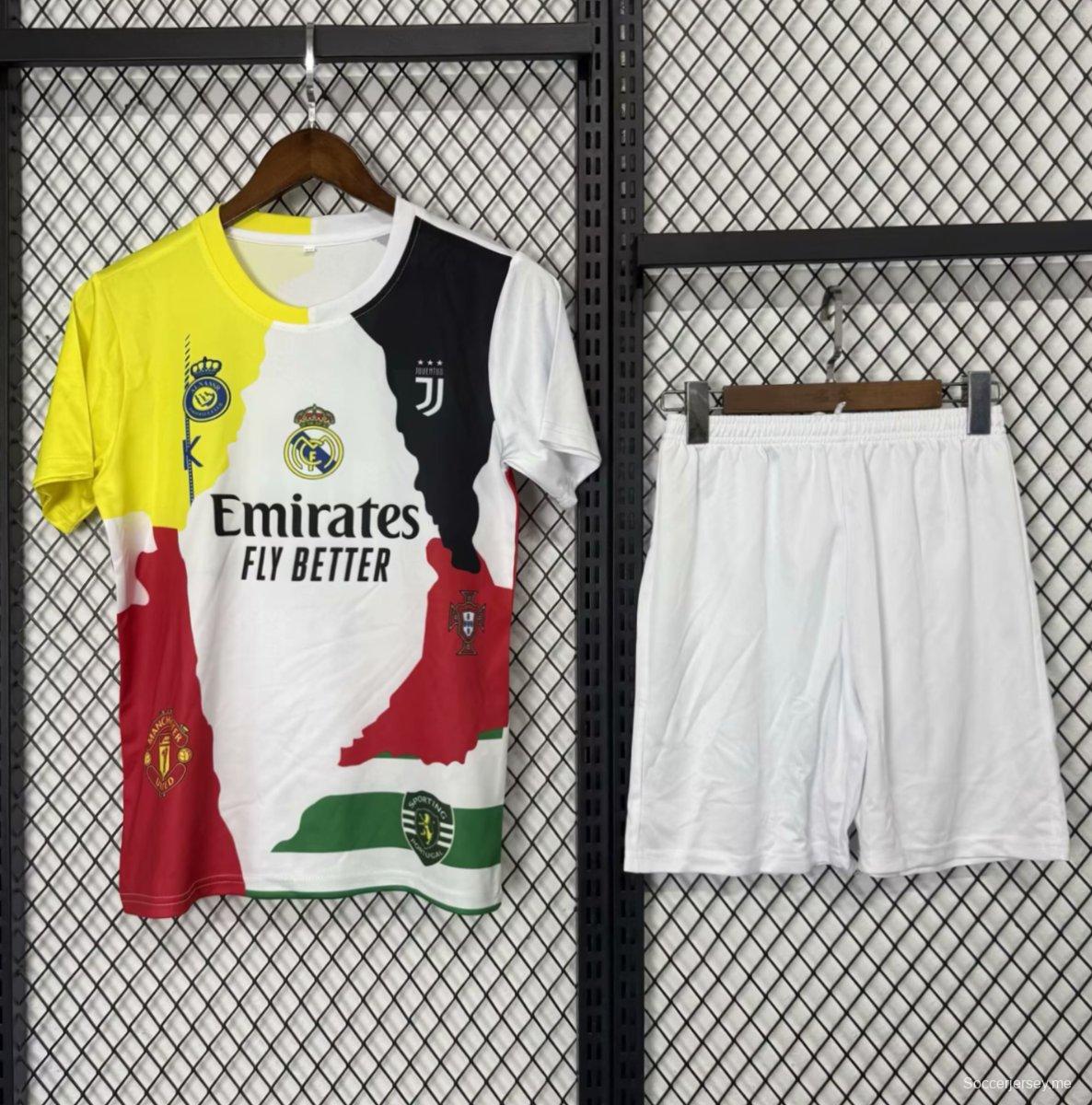 إصدار تذكاري لكريستيانو رونالدو للأطفال مقاس 16-28