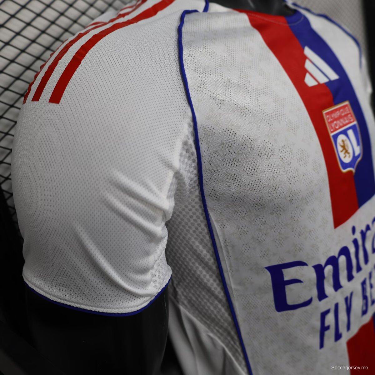 نسخة اللاعب 25/26 القميص الأساسي لأولمبيك ليون 25/26