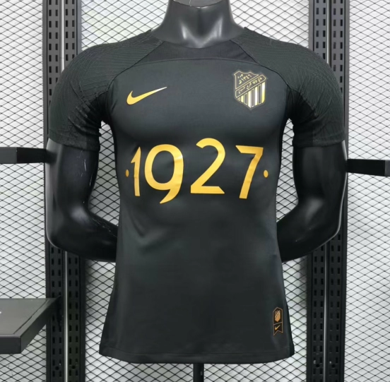 إصدار اللاعب 25/26 قميص الأهلي بطل الدوري السعودي للمحترفين الأسود