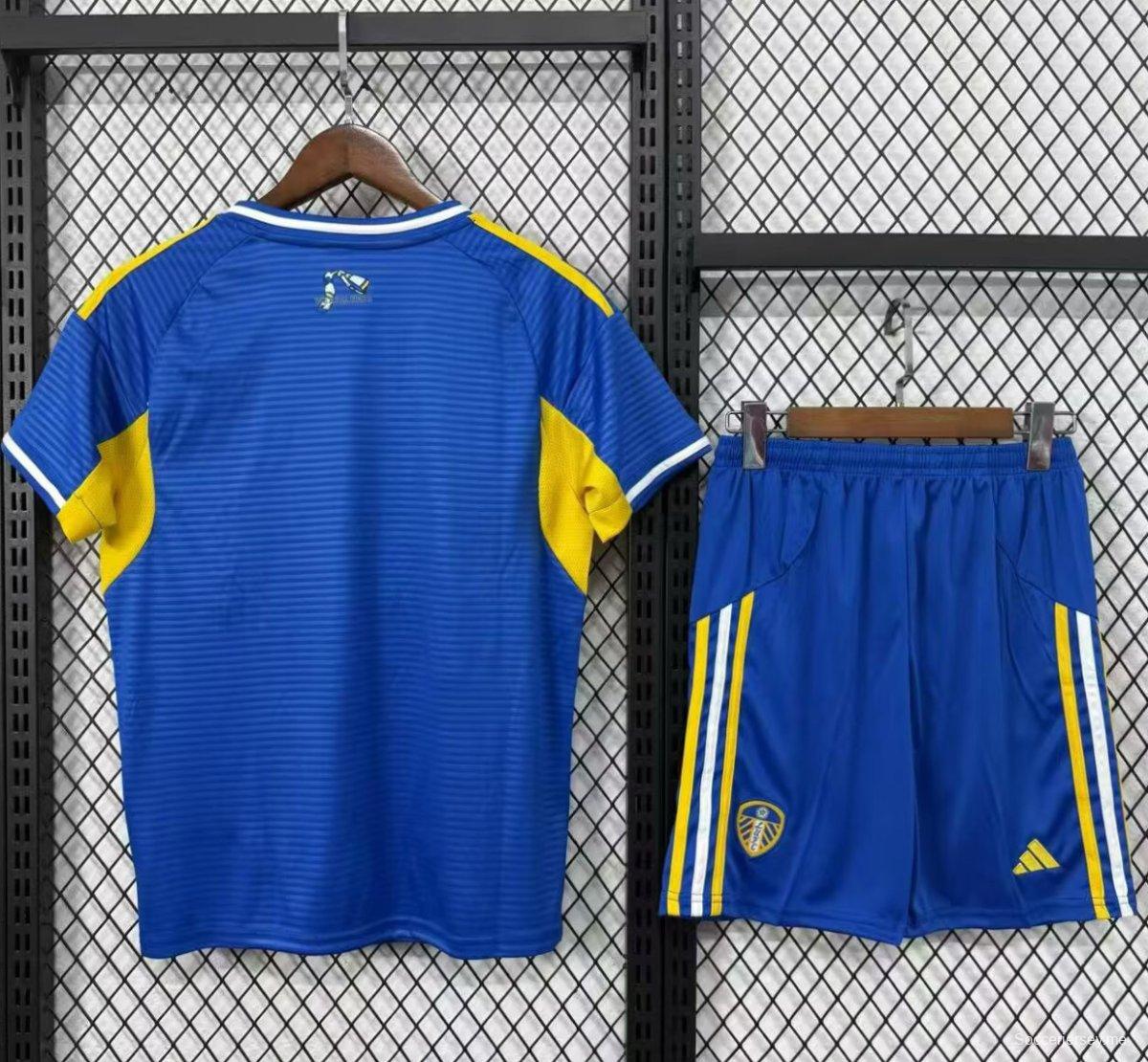 25/26 قميص أزرق اللون أزرق ليدز يونايتد كيدز يونايتد أواي 25/26