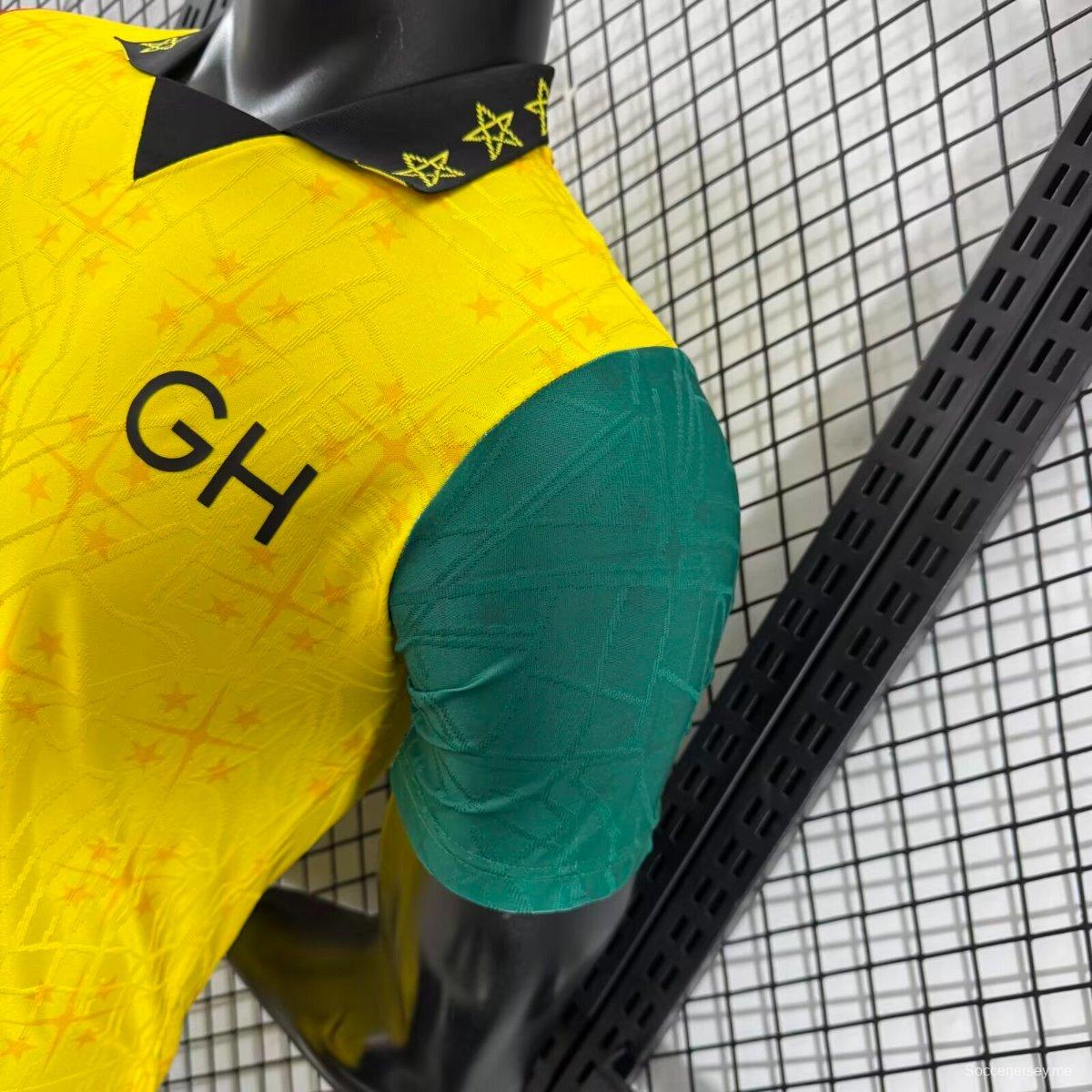 قميص غانا 2026 إصدار اللاعب 2026 أبيض بنجمة سوداء وأكمام صفراء