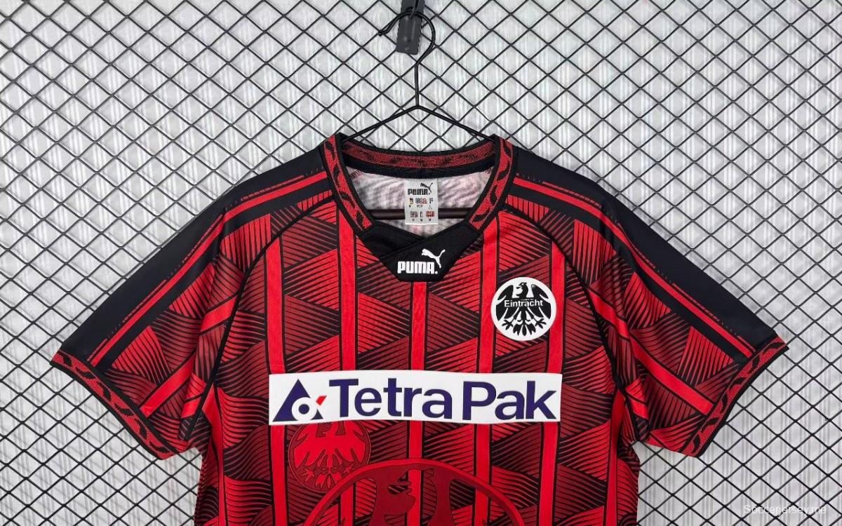 قميص ملعب آينتراخت فرانكفورت 95/96 ريترو 95/96