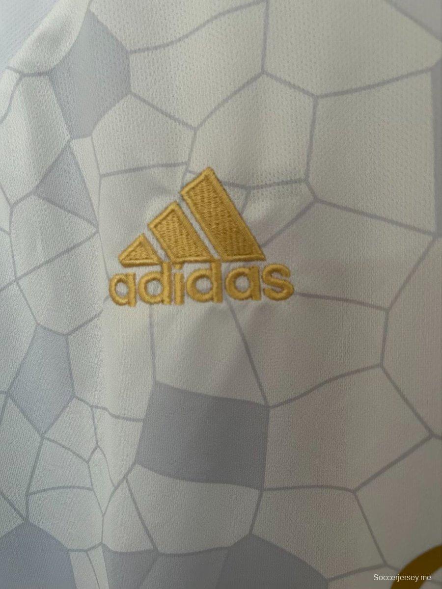 26/26 القميص الثالث لفريق سيلتيك