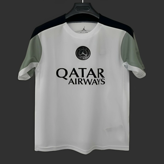 25/26 باريس سان جيرمان - قميص "سترايك نايت إيديشن"