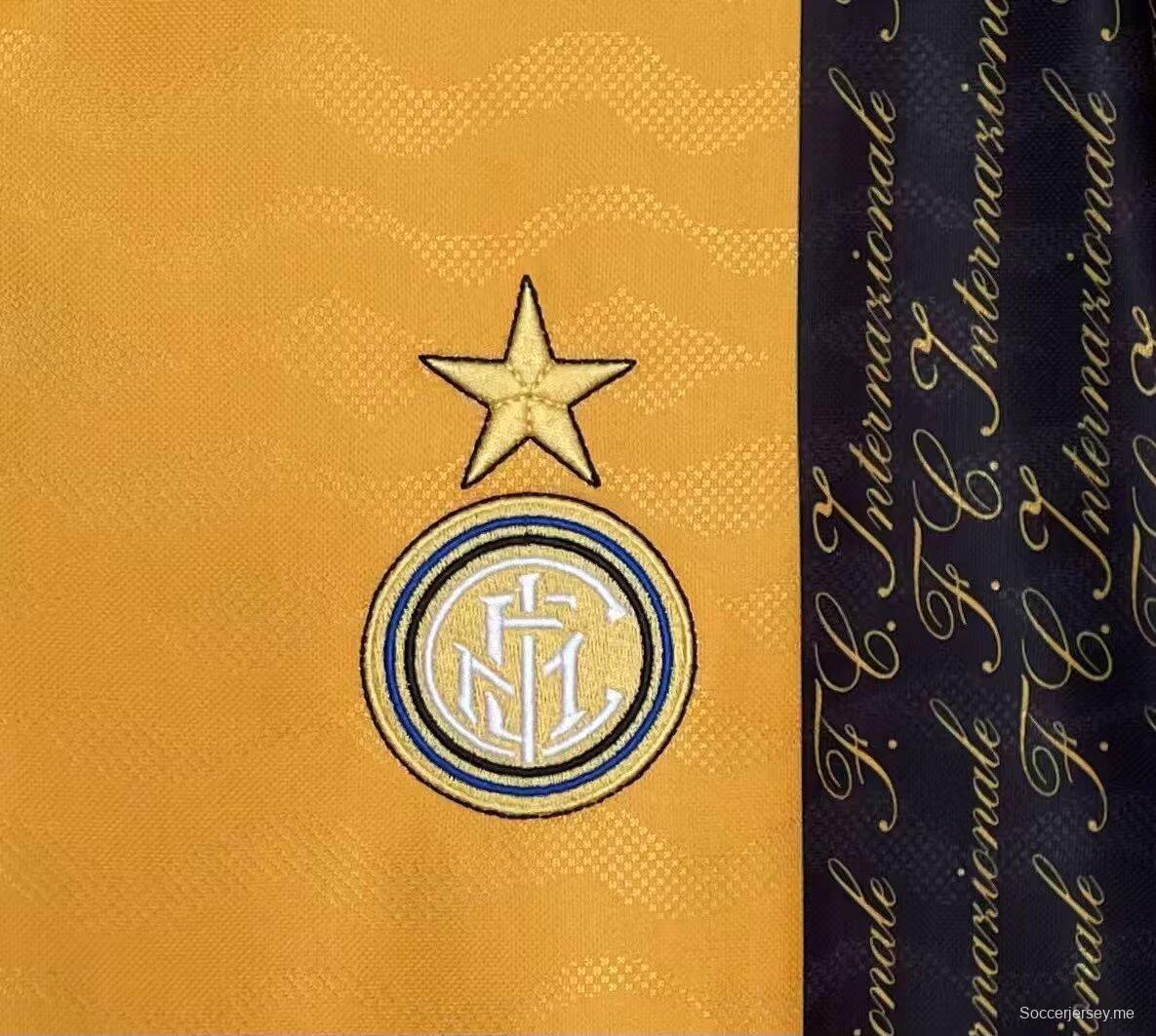 القميص الثالث لفريق إنتر ميلان لموسم 96/97